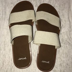 Size 6 Sanuk sandals